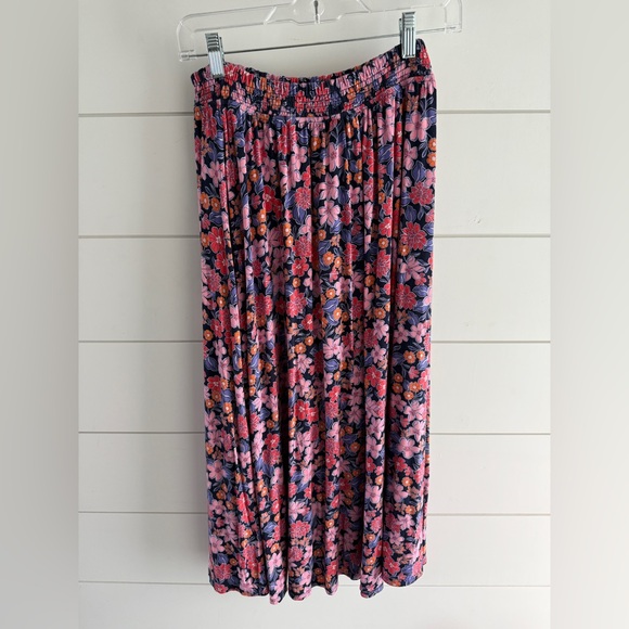 Draper James Dresses & Skirts - Draper James Floral Knit Midi Skirt